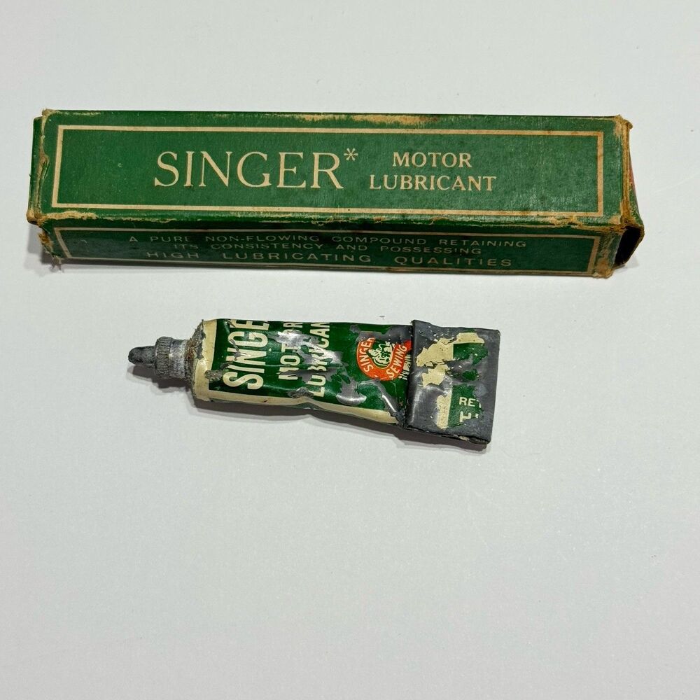 Vintage Singer Motor Lubricant 1/2 Oz Metal Tube Original Green Box Used